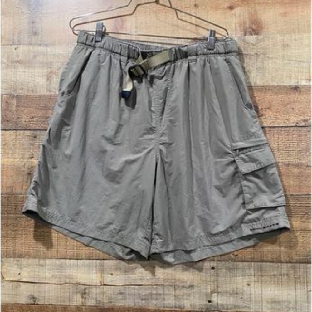 Columbia Performance Gray Fishing Gear Shorts Sz Large